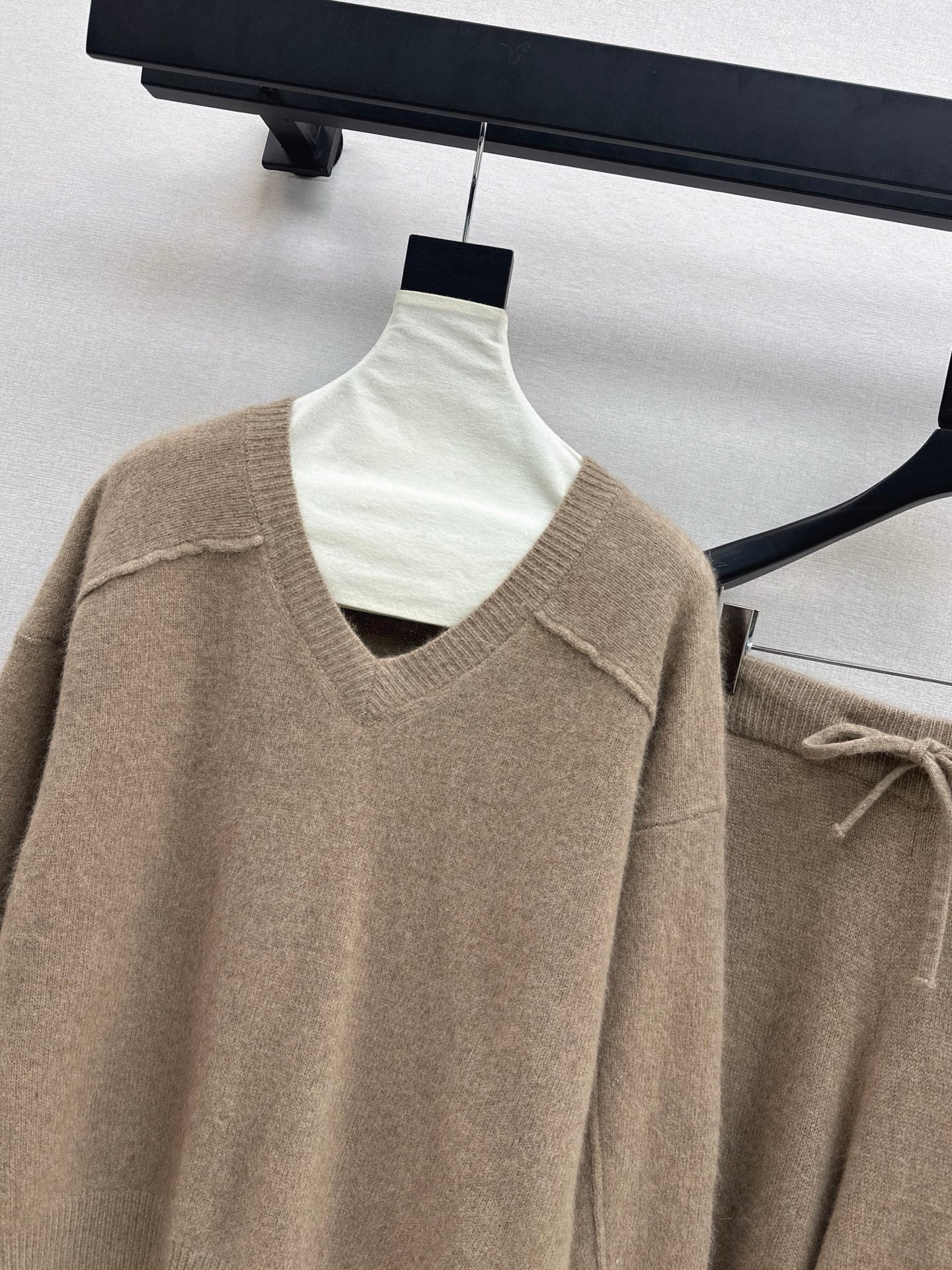 Loro 25fw pullover pants sets