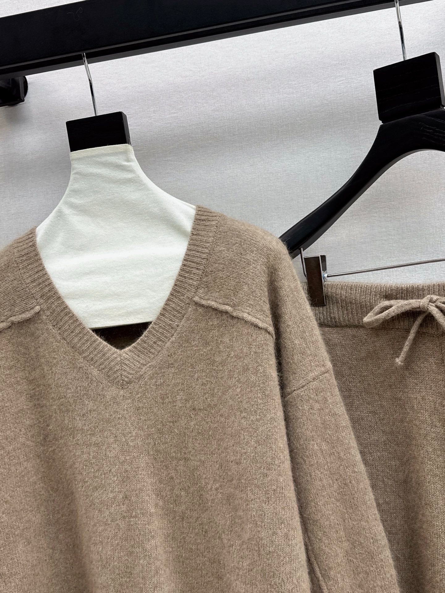 Loro 25fw pullover pants sets