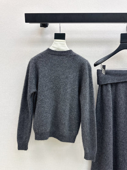CD 25fw knitted suit