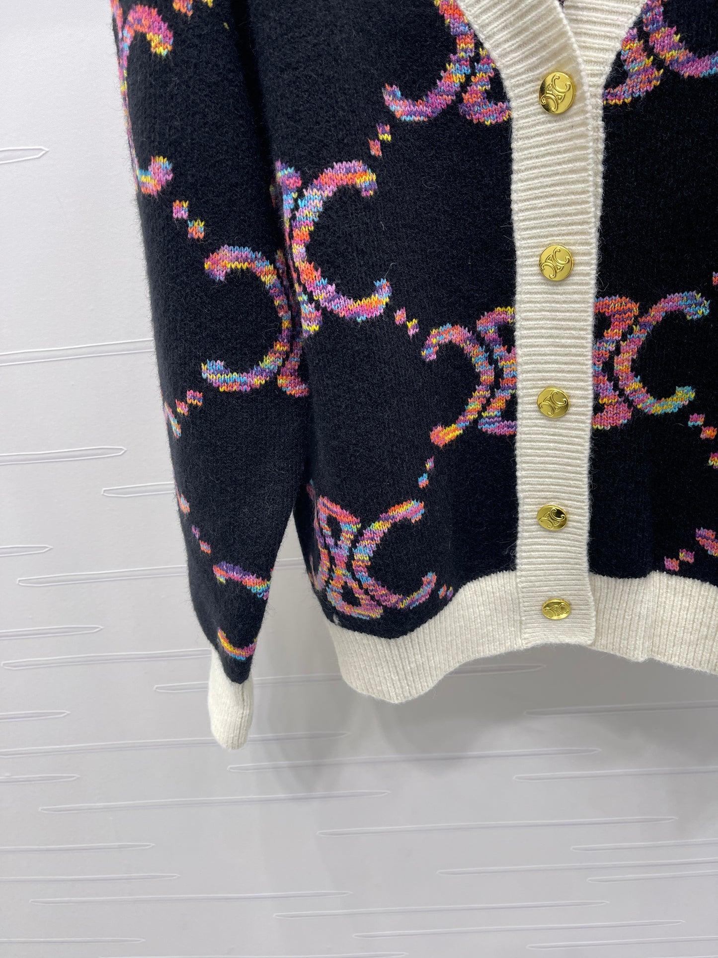 Celi 25fw jacquard cardigan