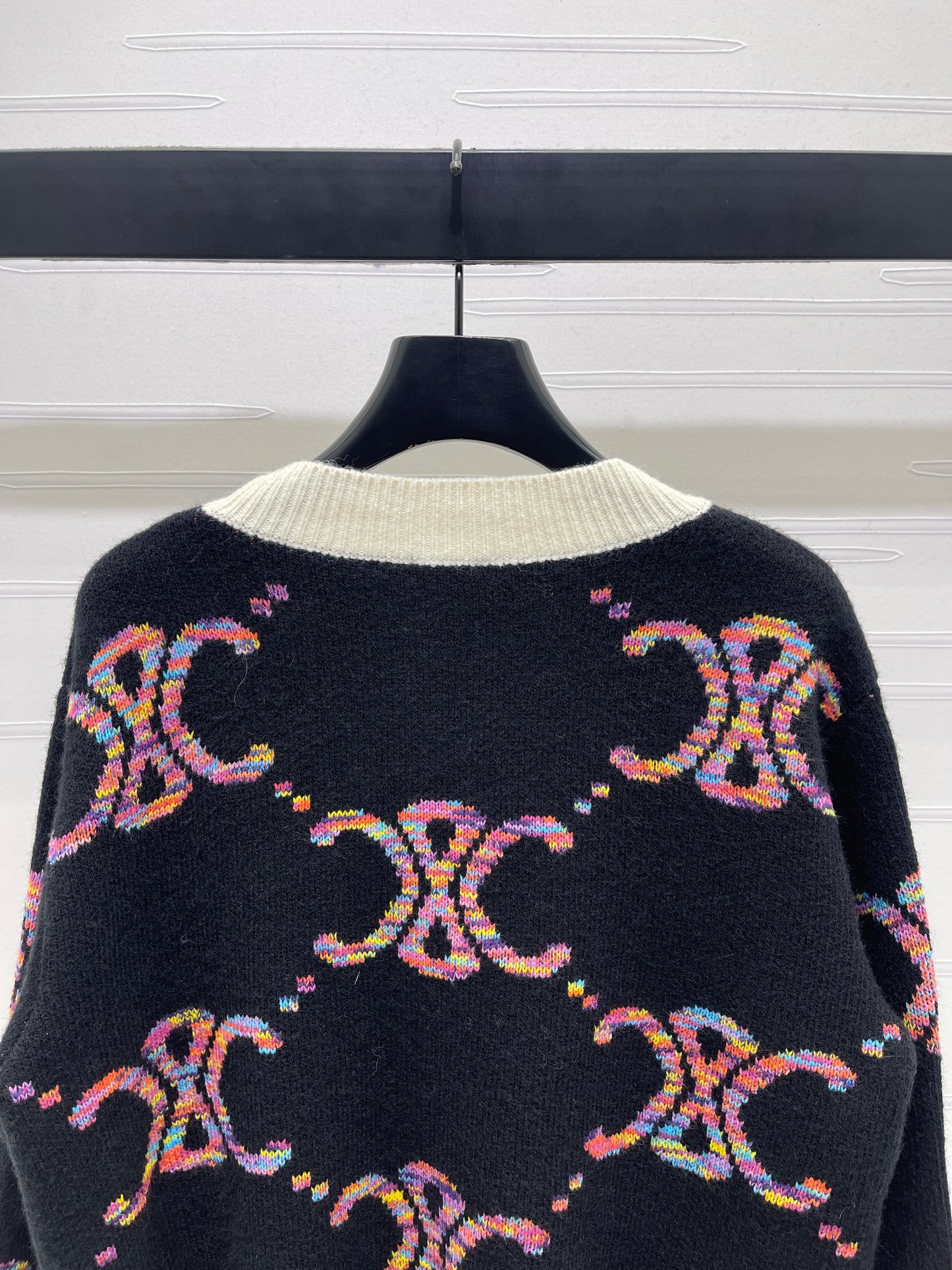 Celi 25fw jacquard cardigan