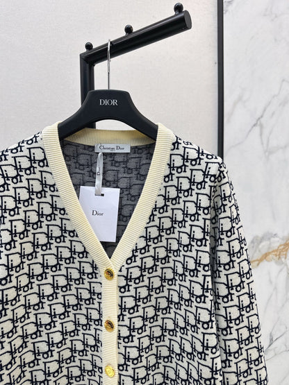 CD 25fw v-neck wool cardigan