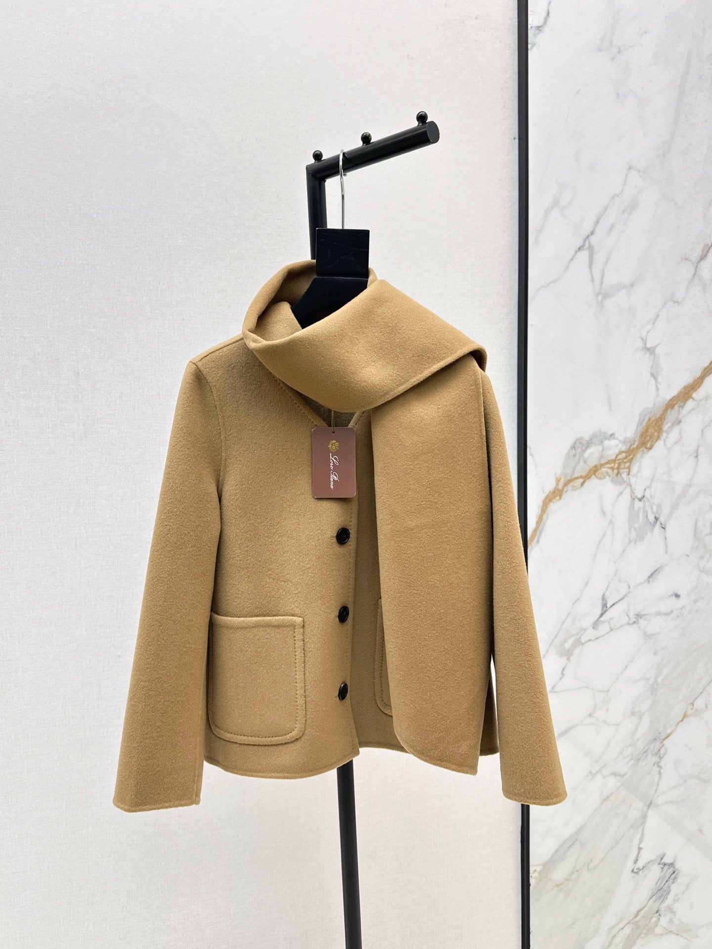 Loro 25fw wool coat scarf set