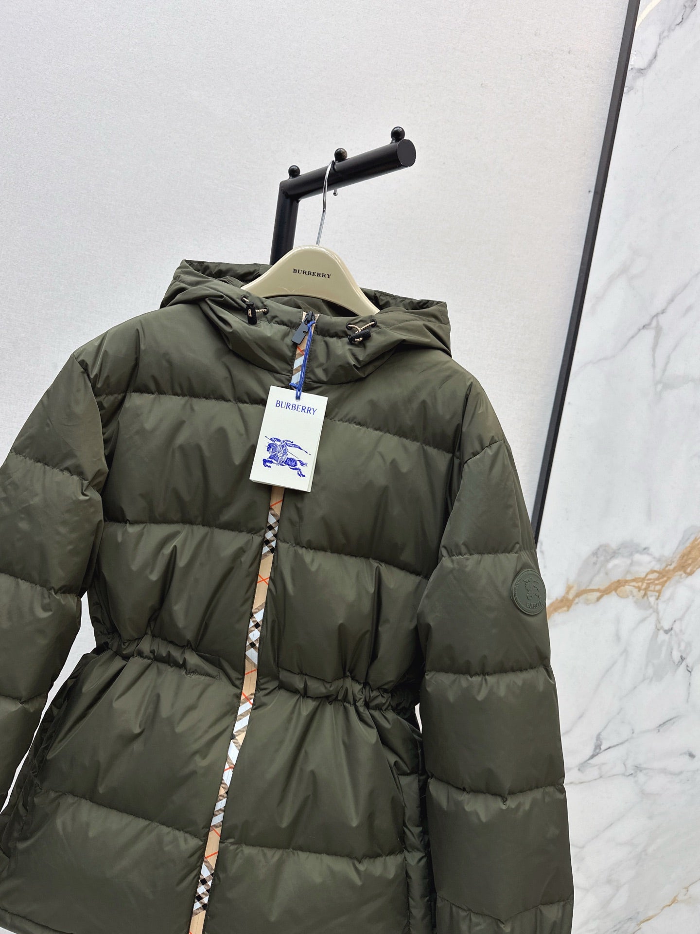 Bur 25fw down jacket
