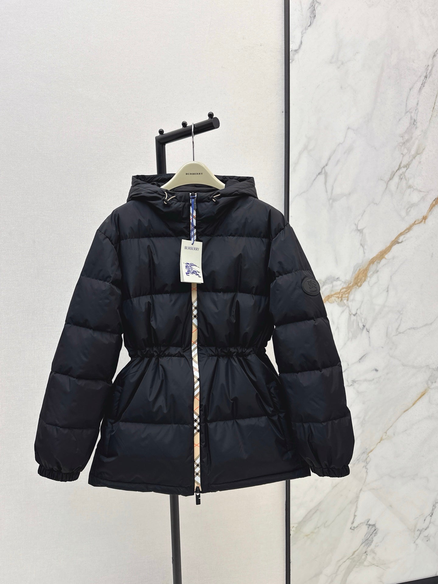 Bur 25fw down jacket