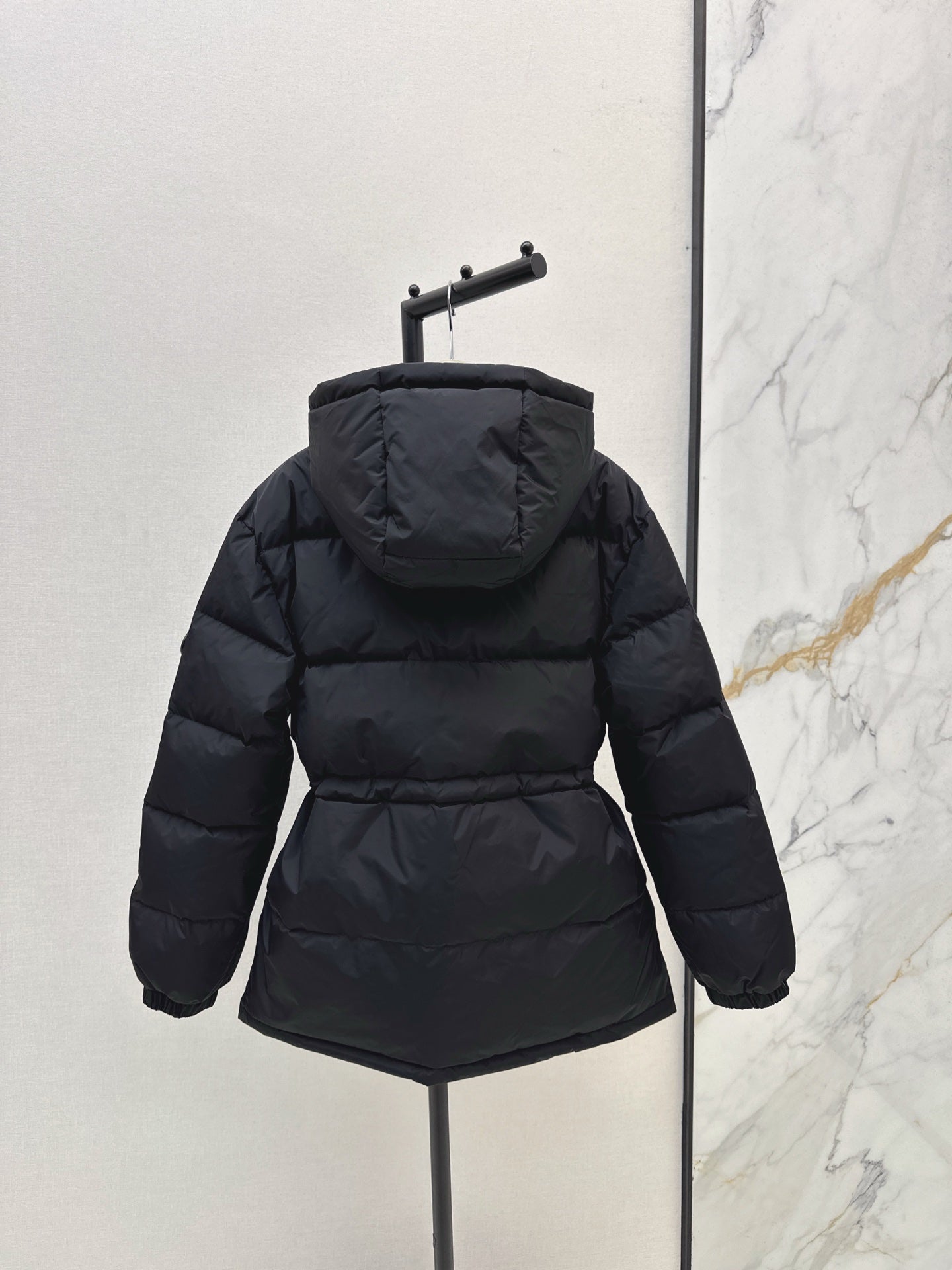 Bur 25fw down jacket