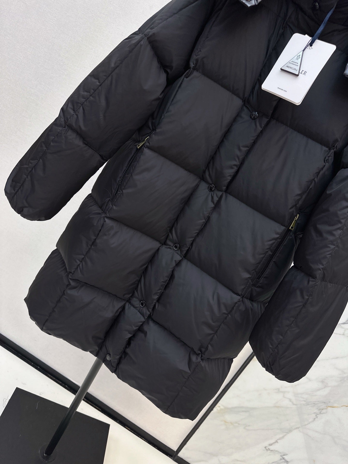 Monc 25fw down jacket