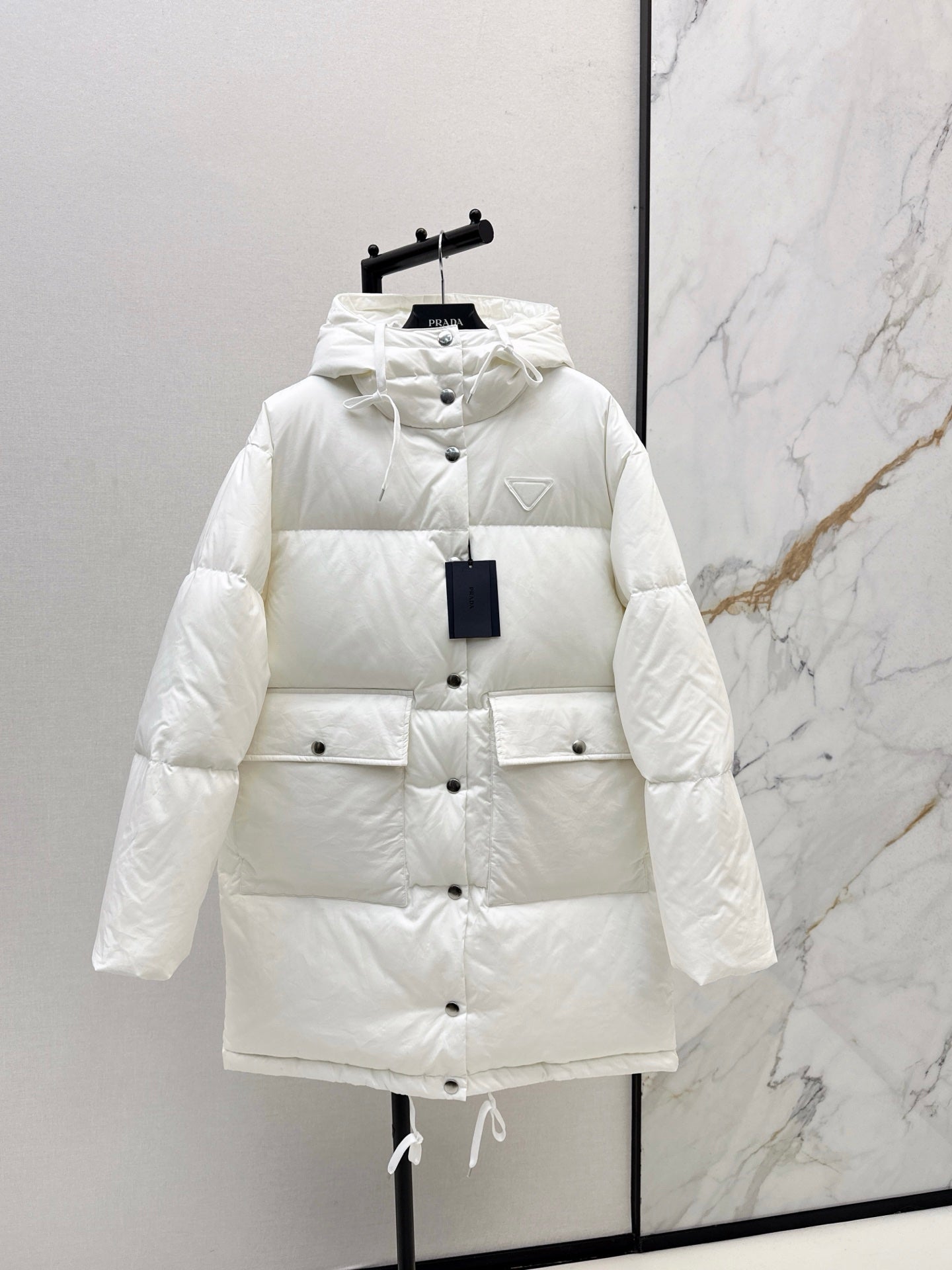 Pra 25fw hooded down jacket
