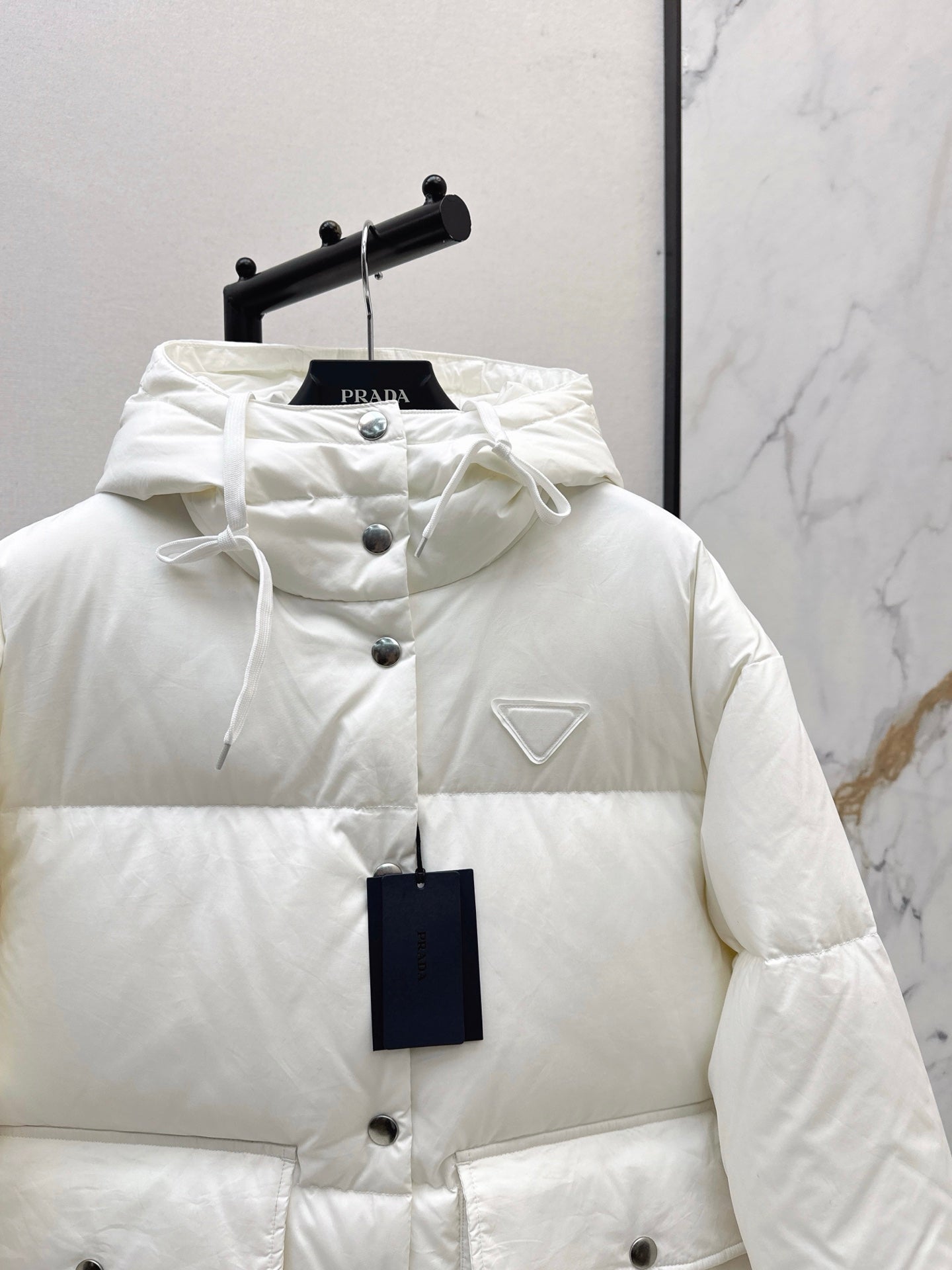 Pra 25fw hooded down jacket