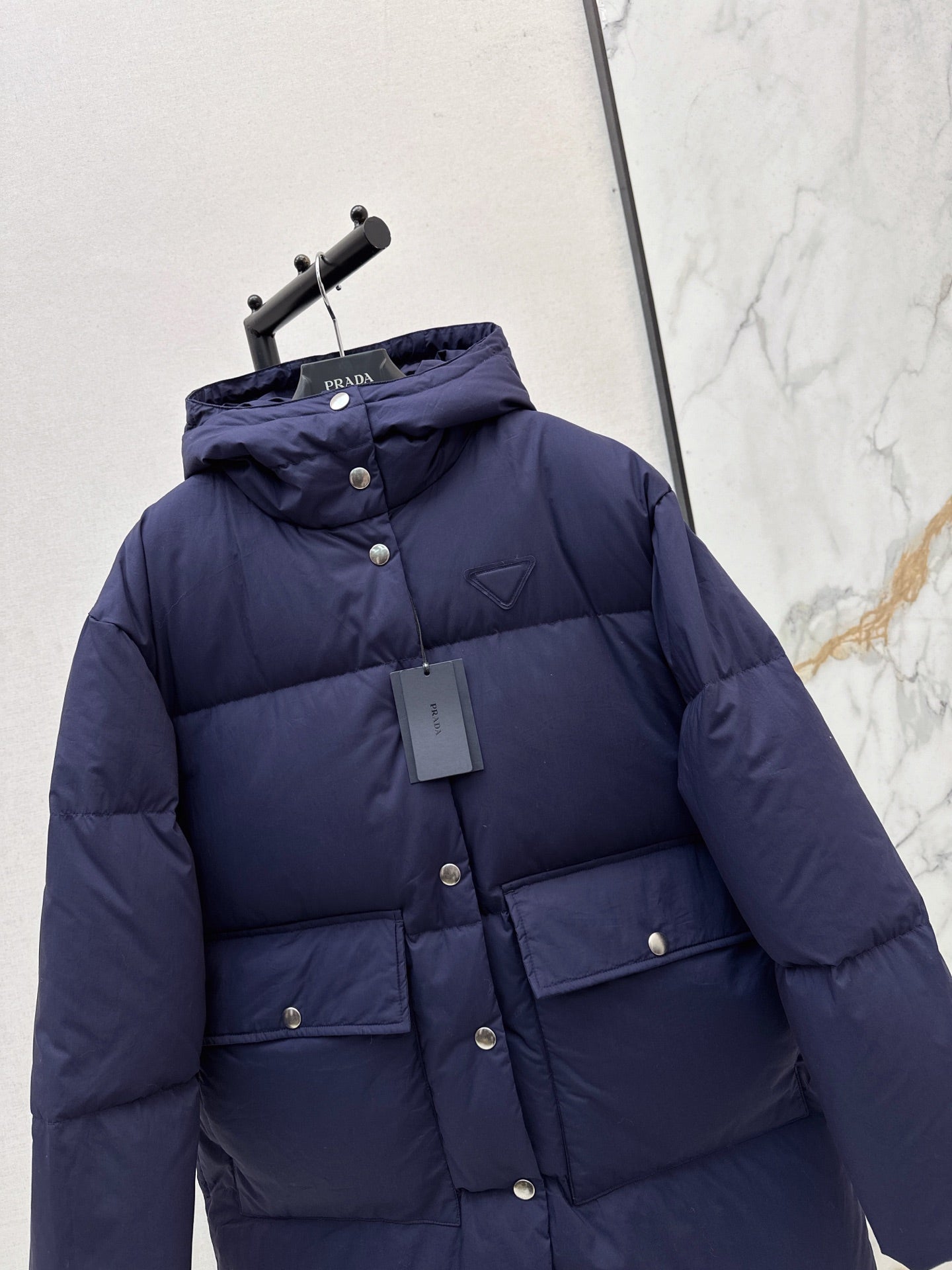 Pra 25fw hooded down jacket