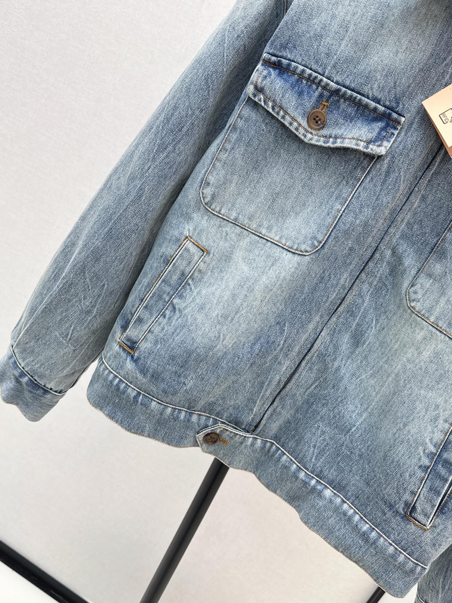 Miu 25fw denim jacket