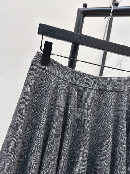 Dolc 25fw pleated skirt