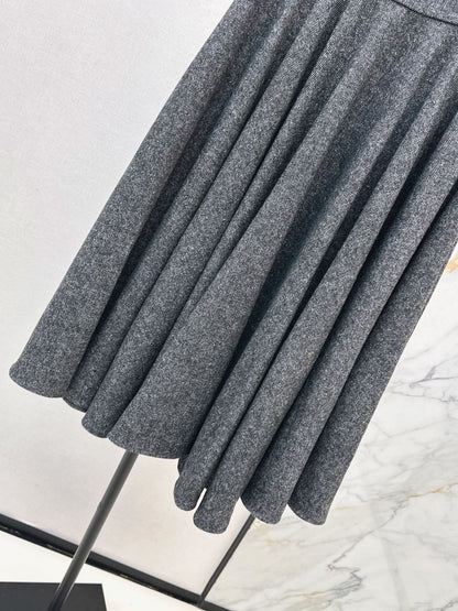 Dolc 25fw pleated skirt