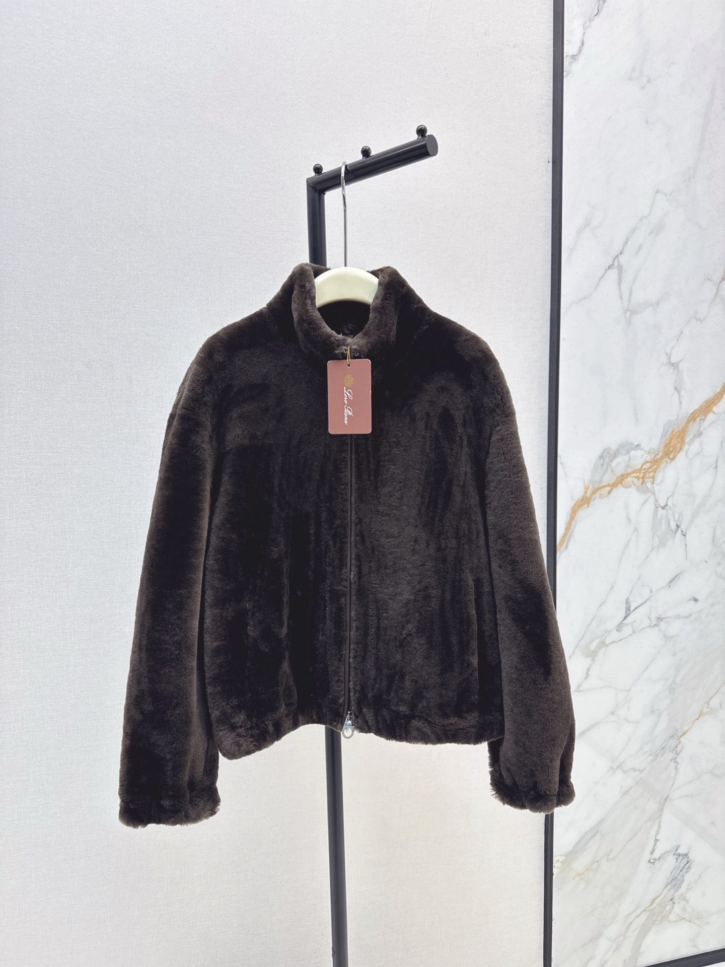 Loro 25fw fur jacket