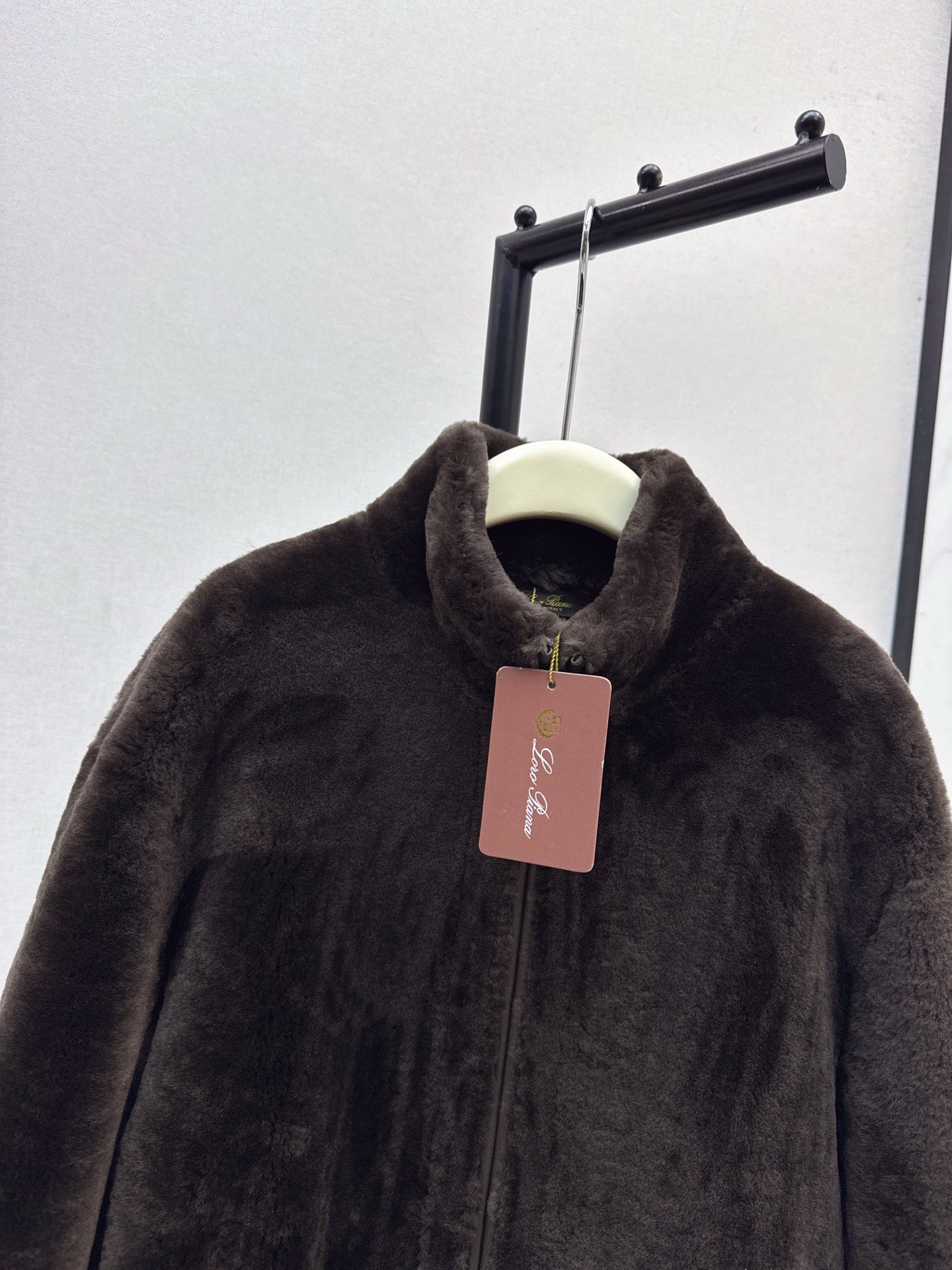 Loro 25fw fur jacket