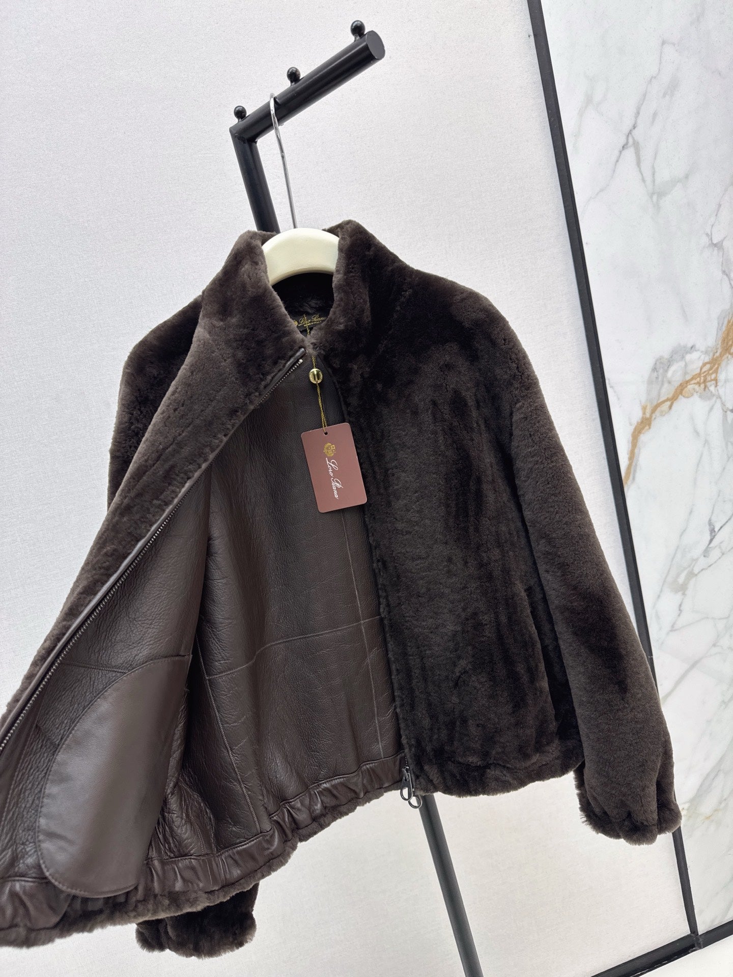Loro 25fw fur jacket