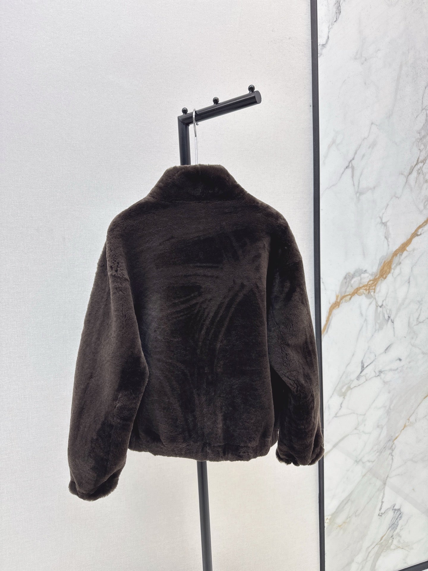 Loro 25fw fur jacket