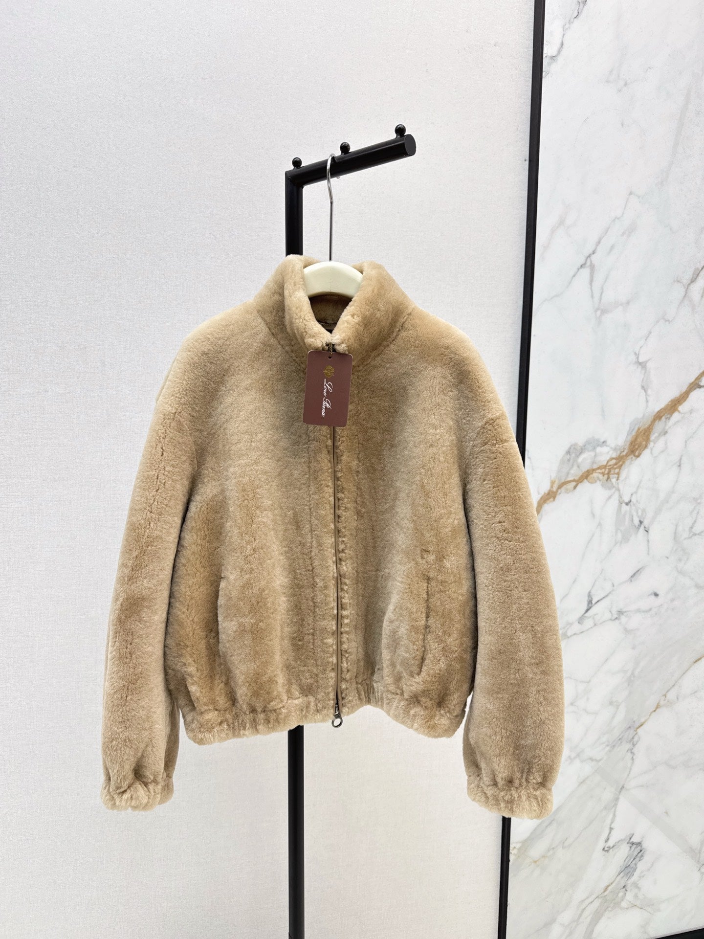 Loro 25fw fur jacket