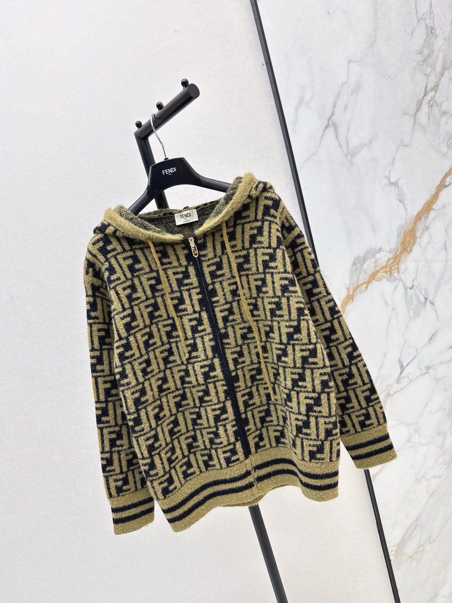 Fen 25fw hooded cardigan