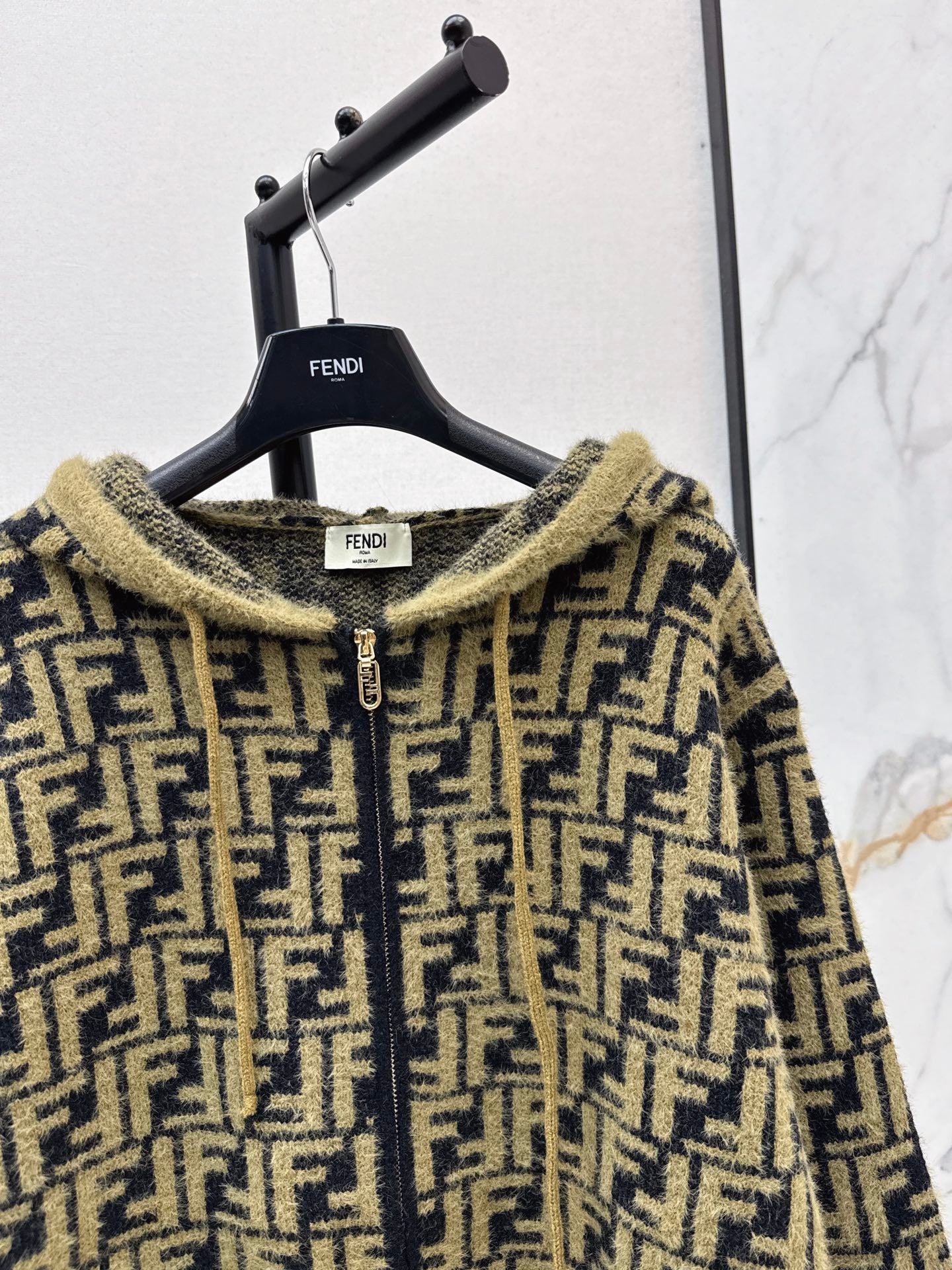 Fen 25fw hooded cardigan