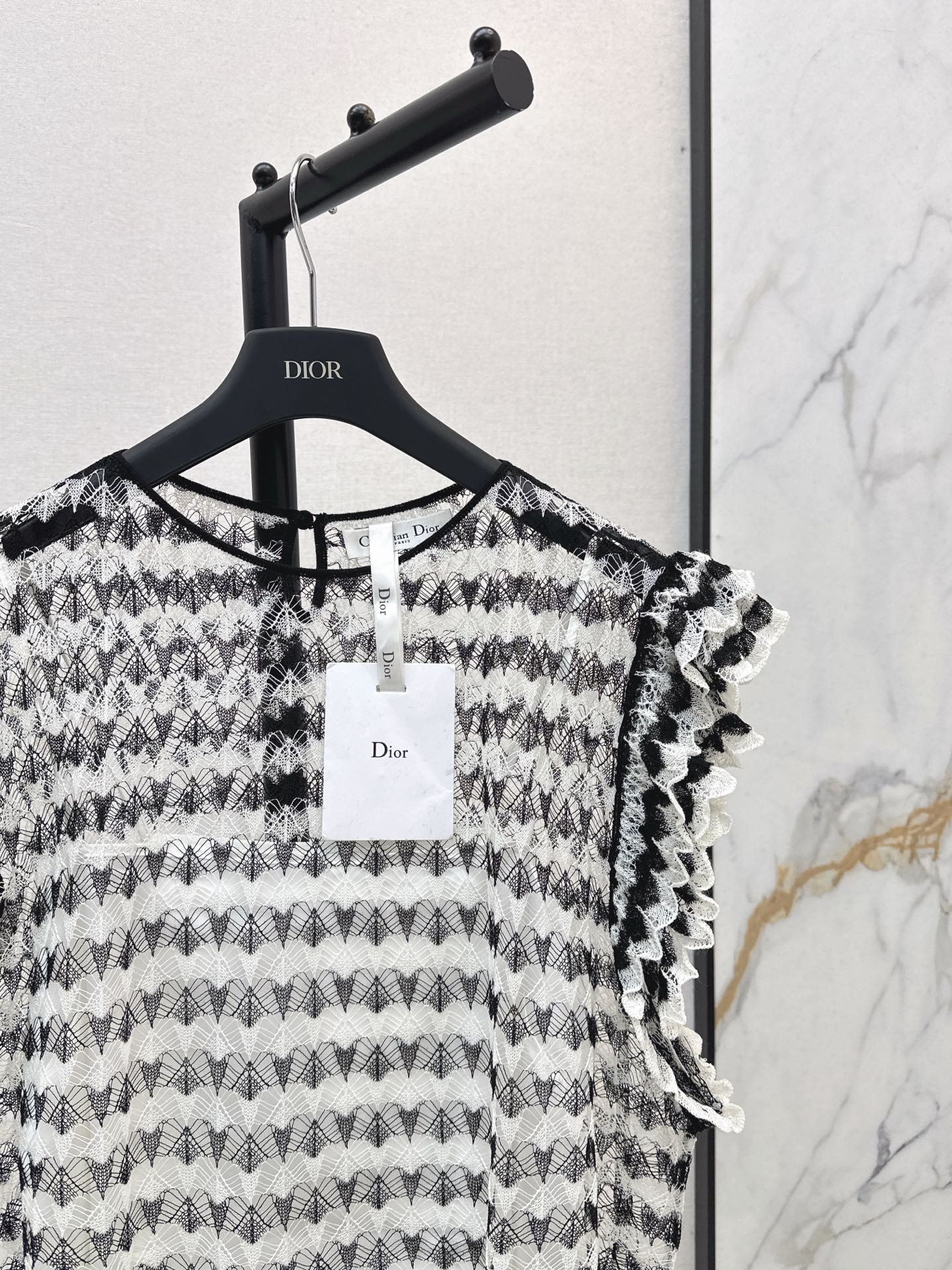 CD 25fw sleeveless lace shirt