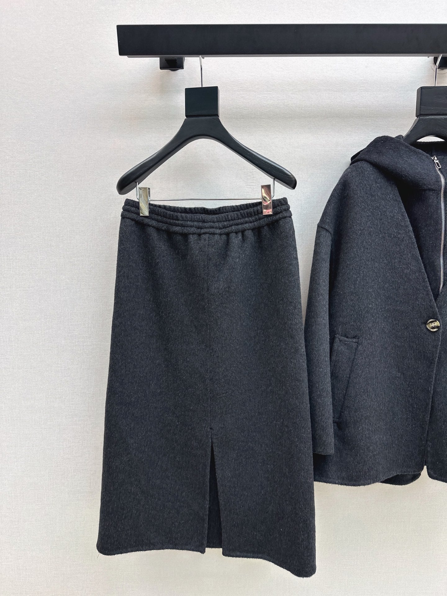 Max 25fw woolen suit