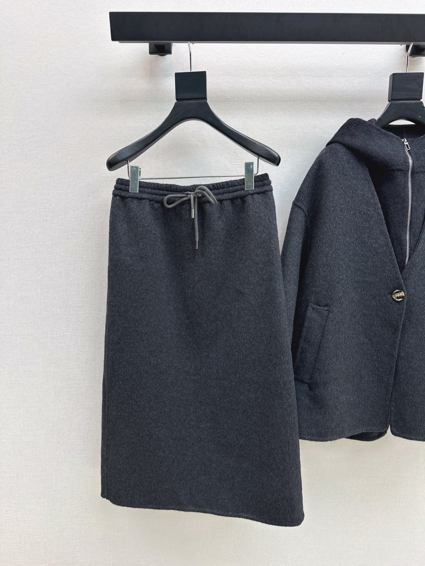 Max 25fw woolen suit