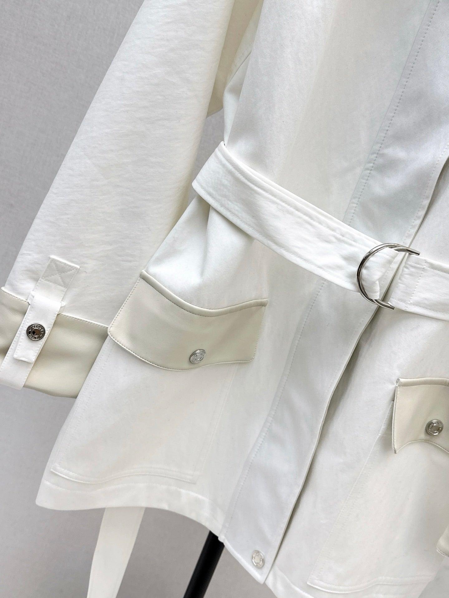 Herm 25fw trench coats