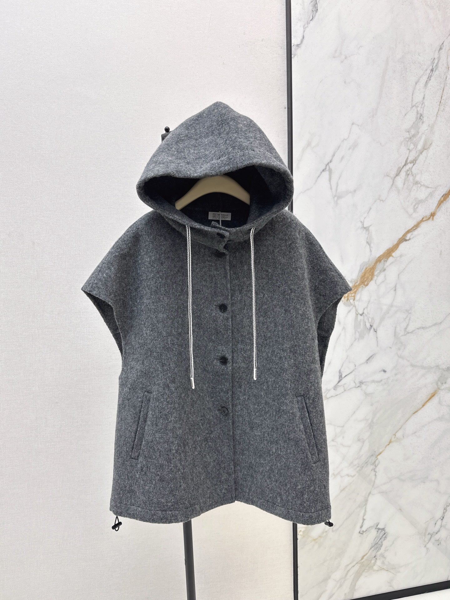 Brun 25fw hooded vest