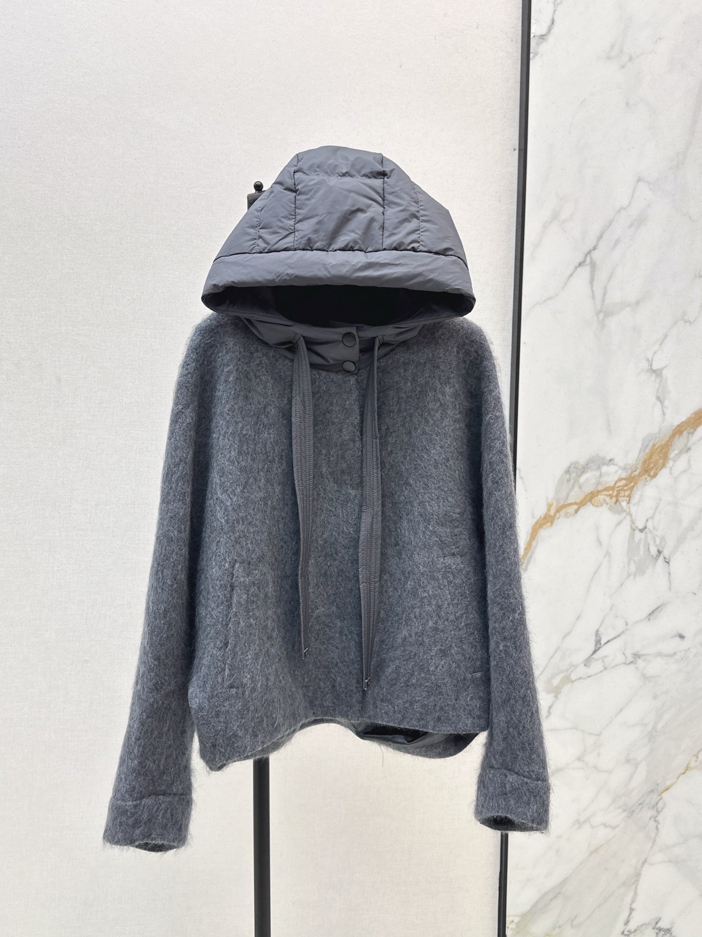 Max 25fw hooded jacket