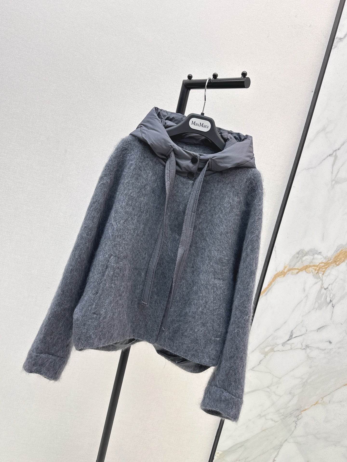 Max 25fw hooded jacket