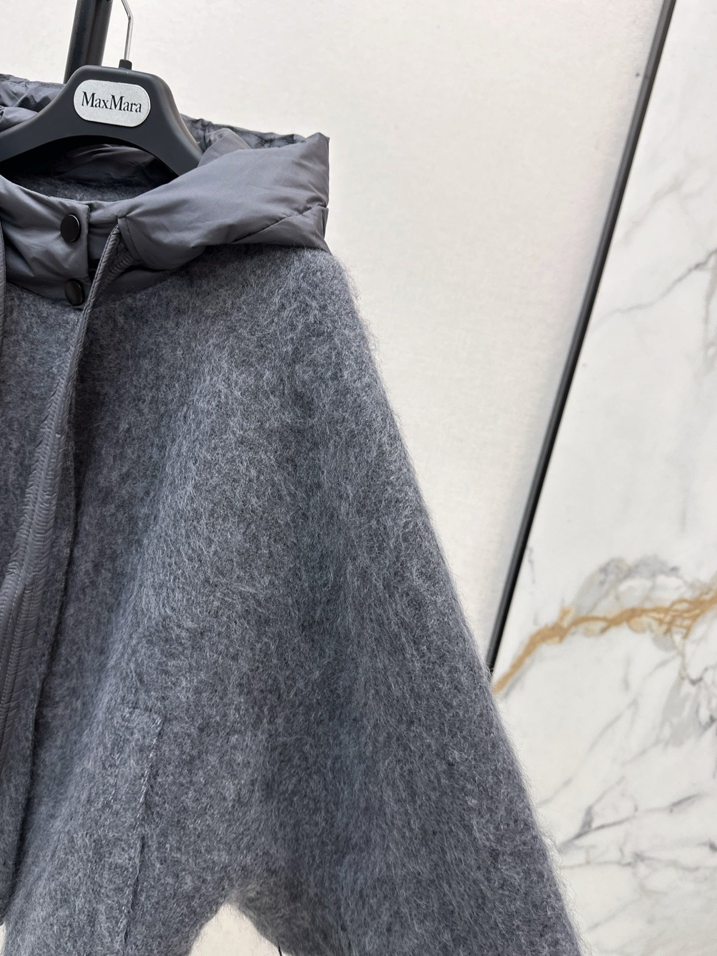 Max 25fw hooded jacket