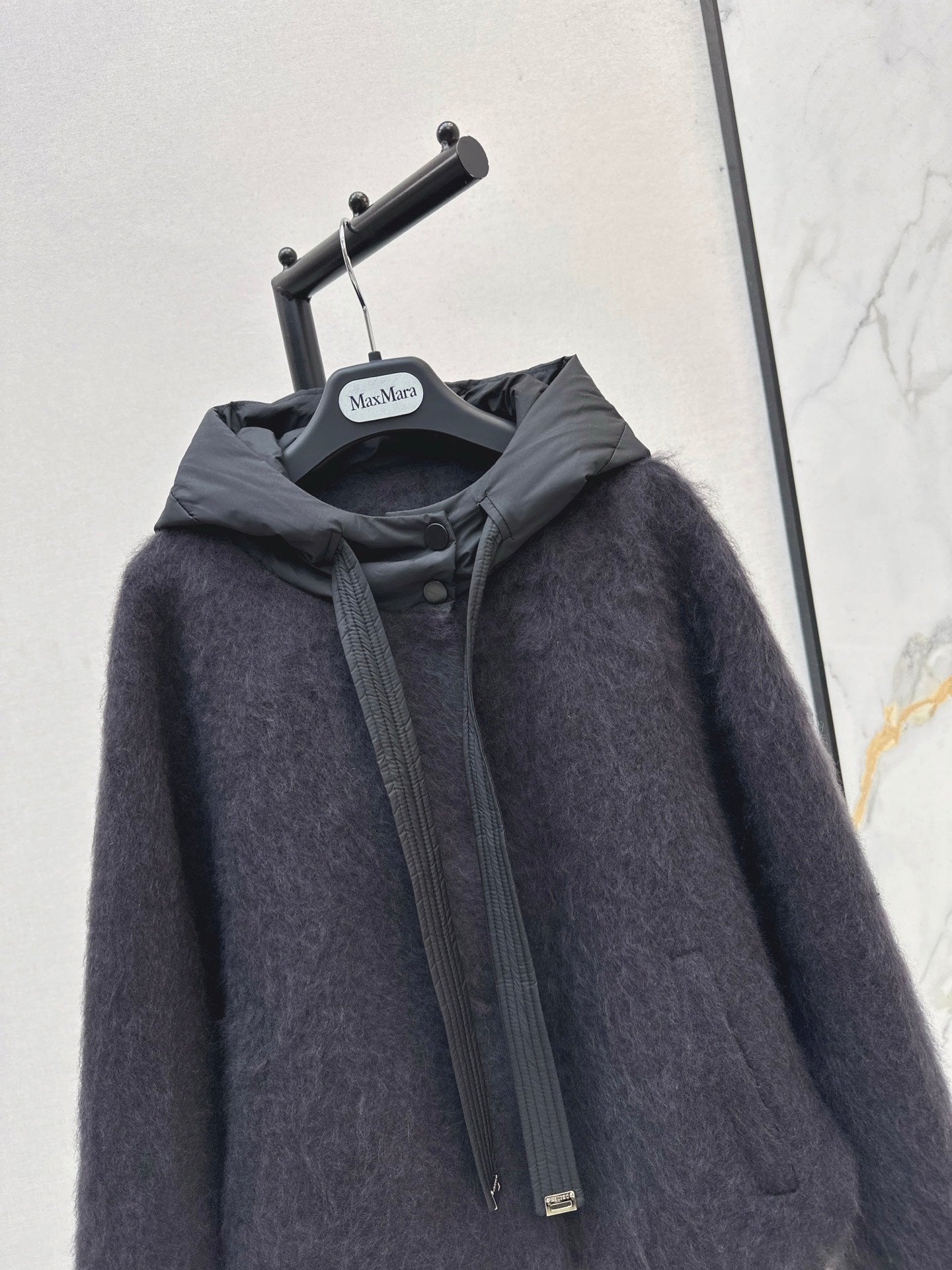 Max 25fw hooded jacket