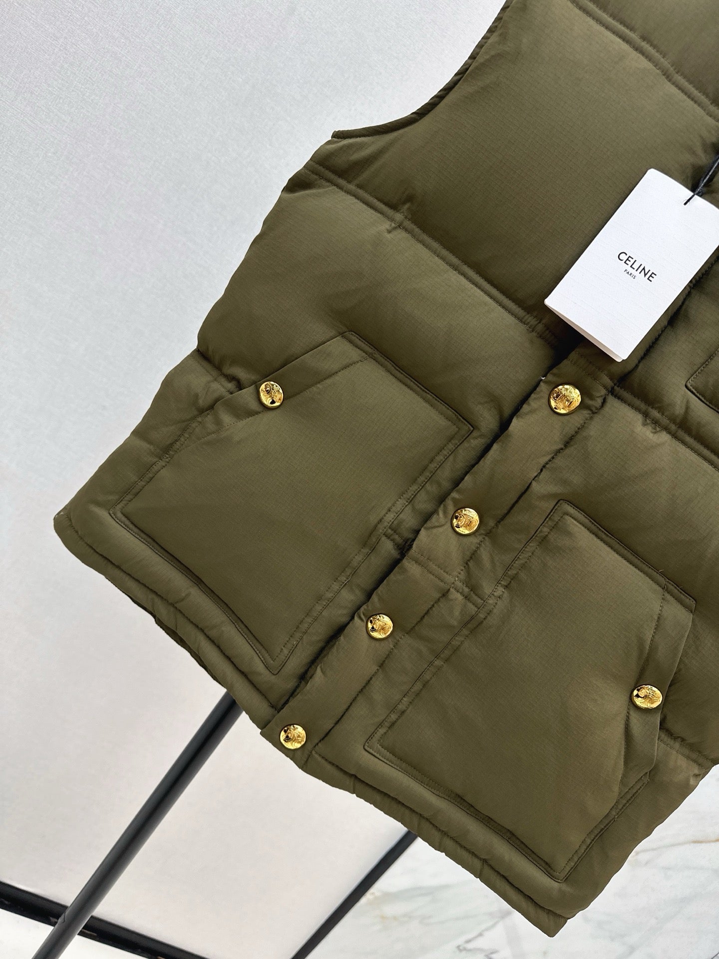 Celi 25fw down vest