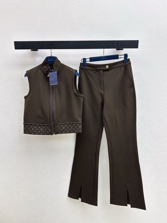 Loui 25fw vest cropped pants set