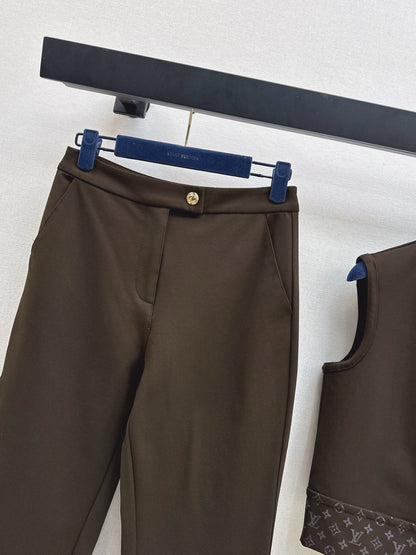 Loui 25fw vest cropped pants set