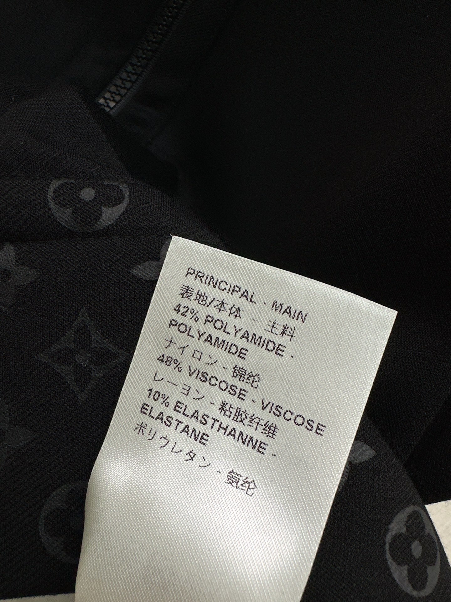 Loui 25fw vest cropped pants set