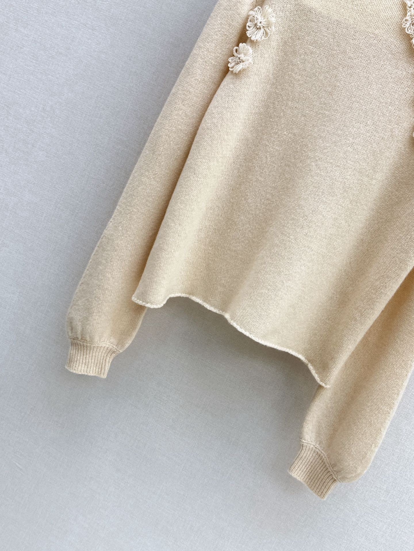 Miu 25fw knit cardigan