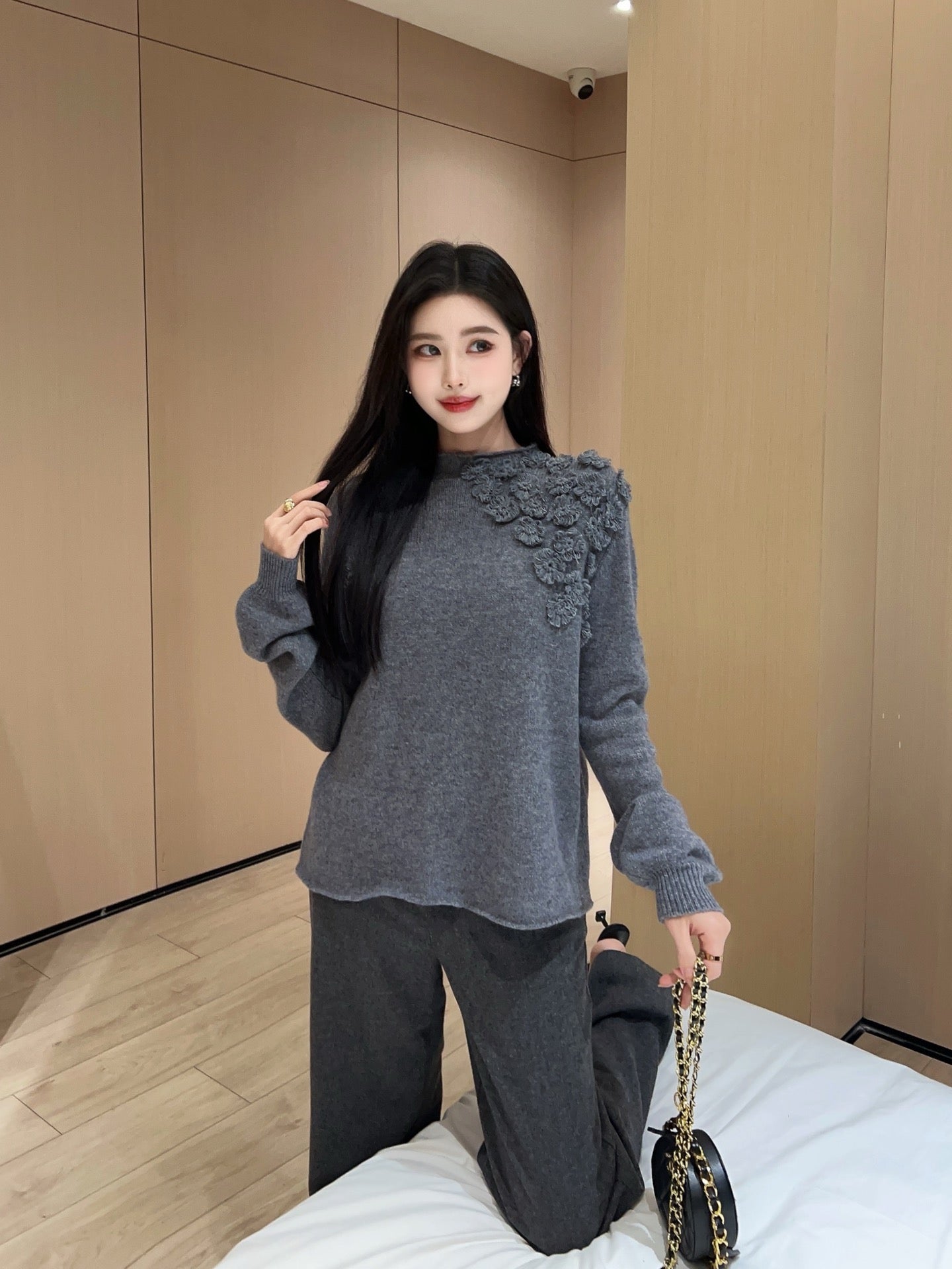 Miu 25fw knit cardigan