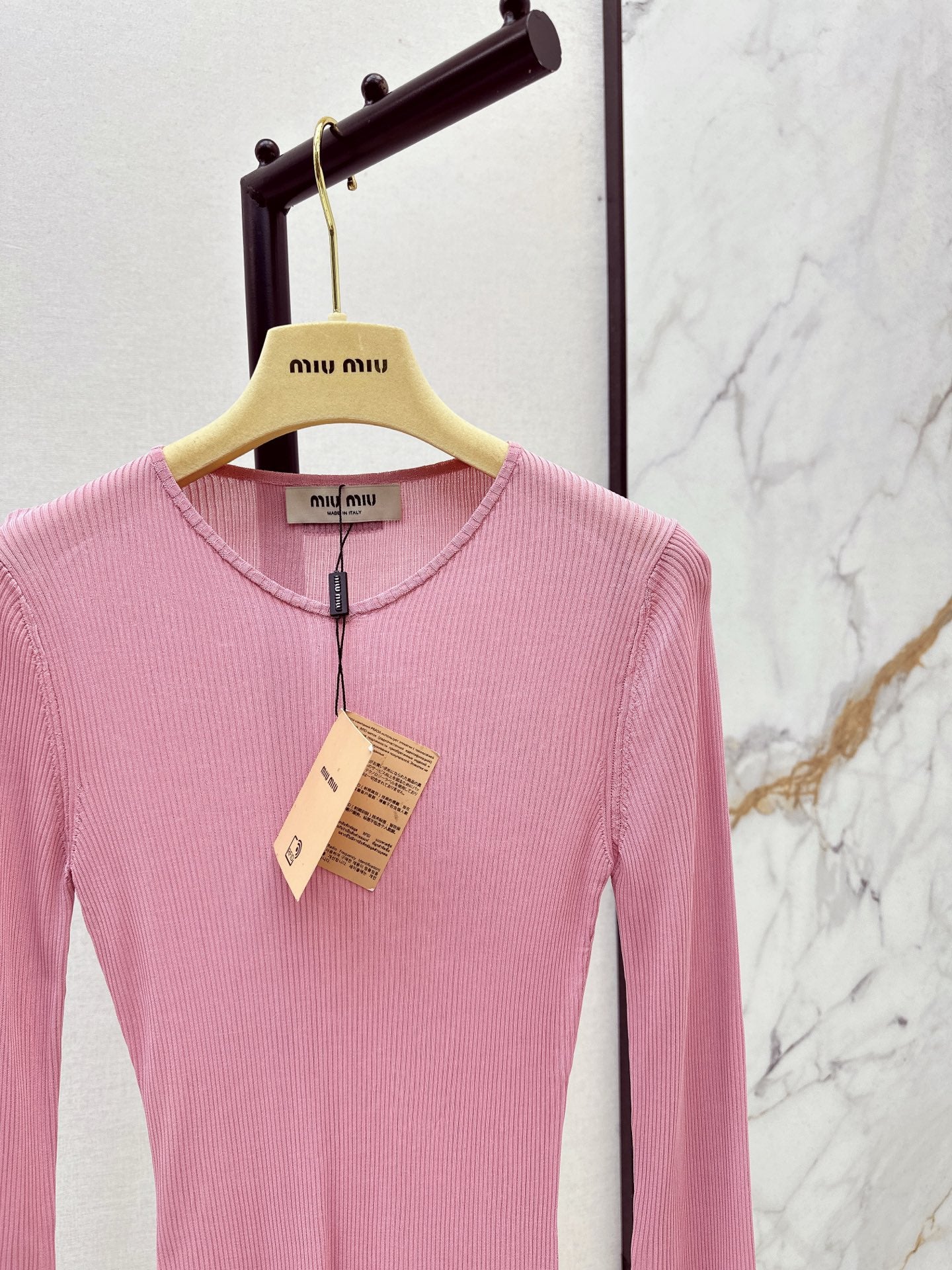 Miu 25fw silk knit shirt