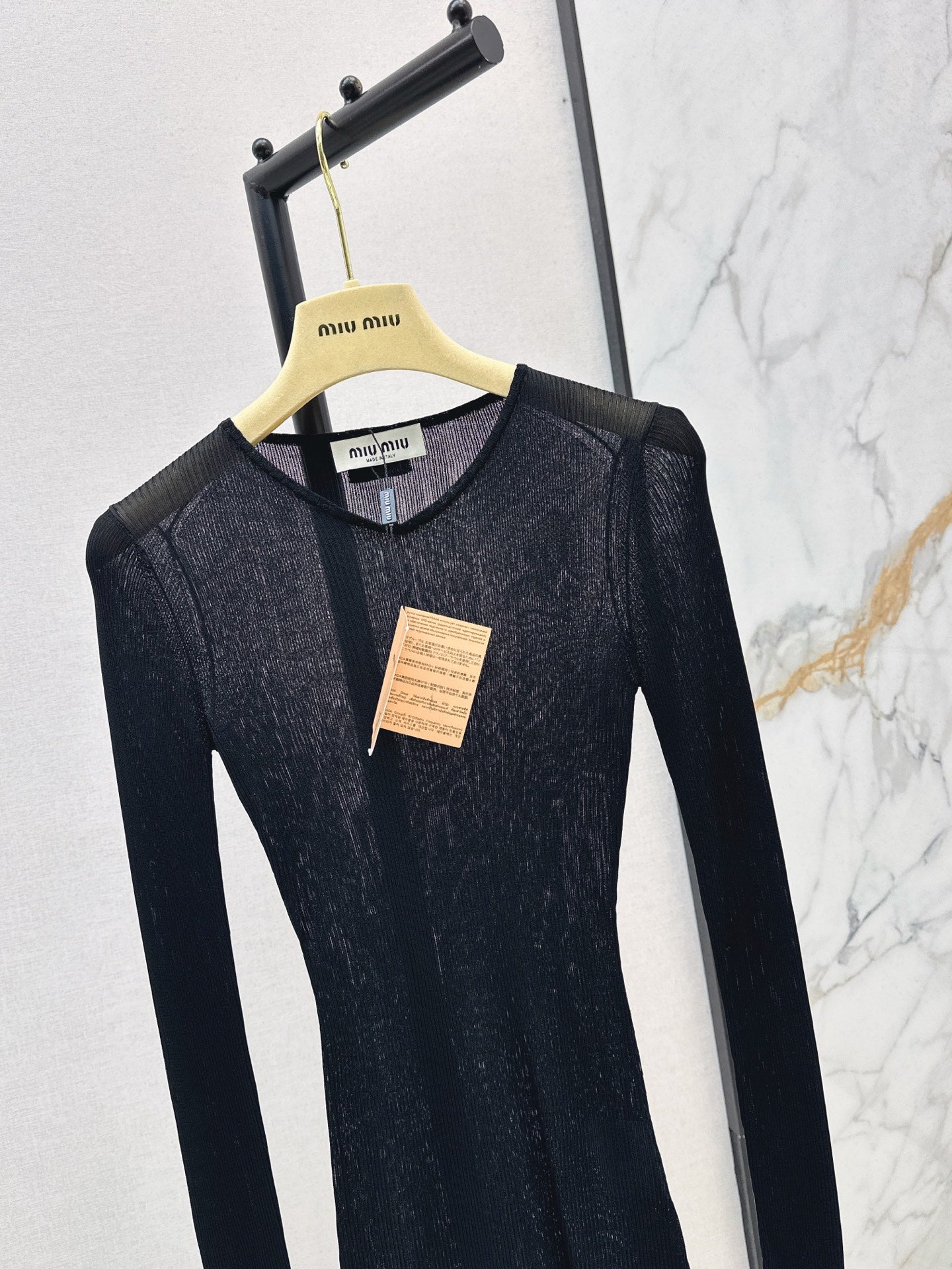 Miu 25fw silk knit shirt