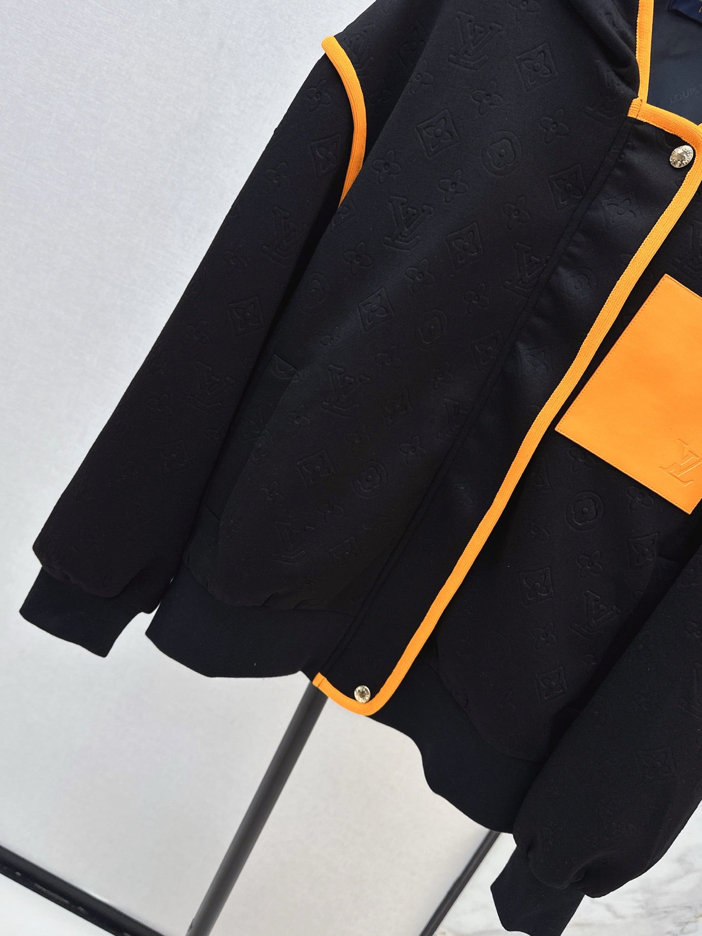 Loui 25fw hooded jacket