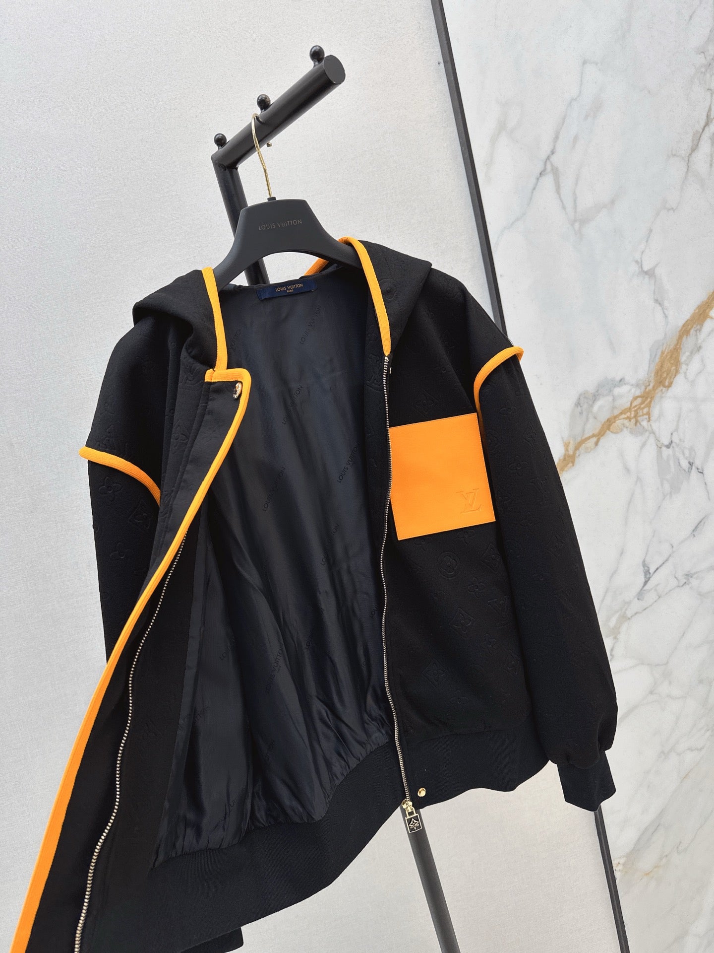 Loui 25fw hooded jacket