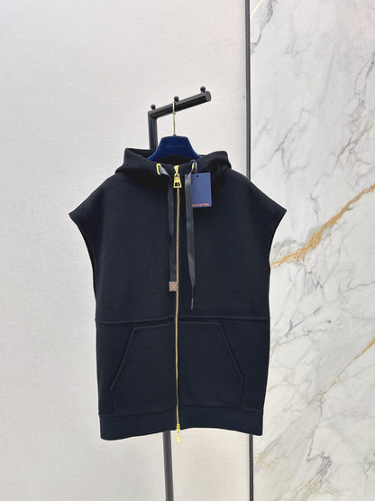 Loui 25fw hooded waistcoat