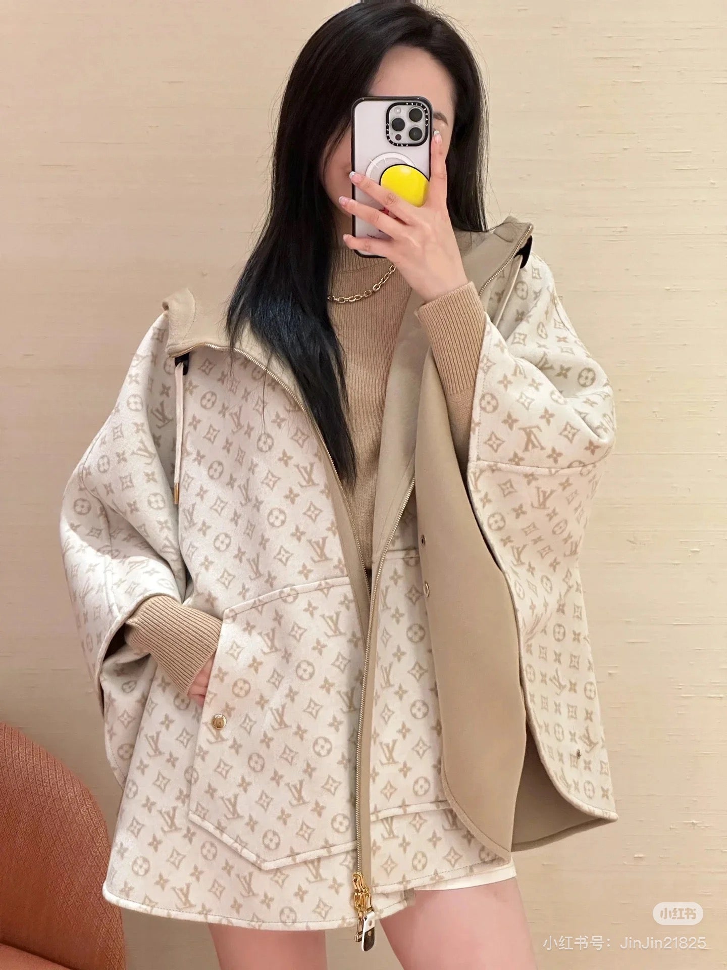 Loui 25fw reversible hooded coats