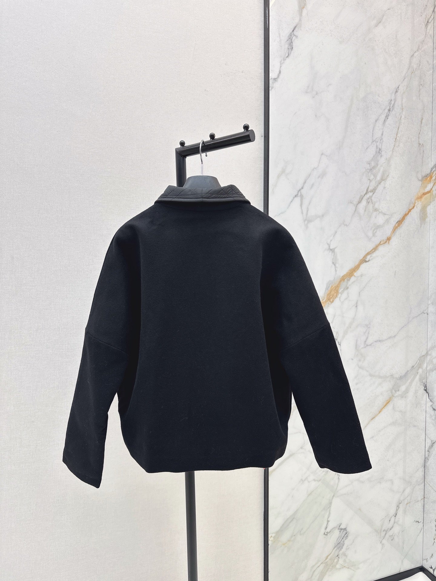 CD 25fw woolen jacket