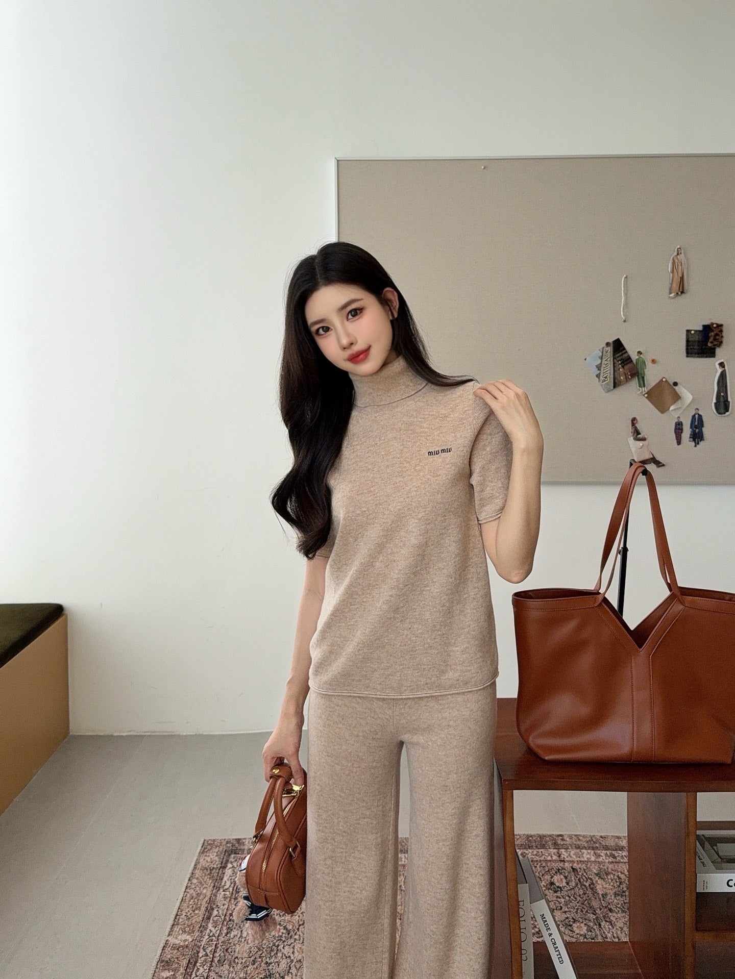 Miu 25fw turtleneck sweater pants set