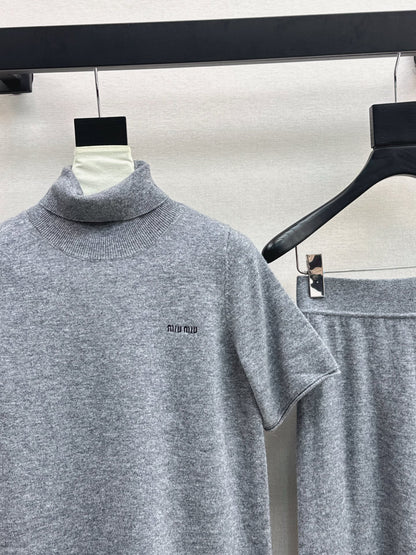 Miu 25fw turtleneck sweater pants set