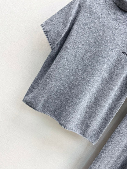 Miu 25fw turtleneck sweater pants set