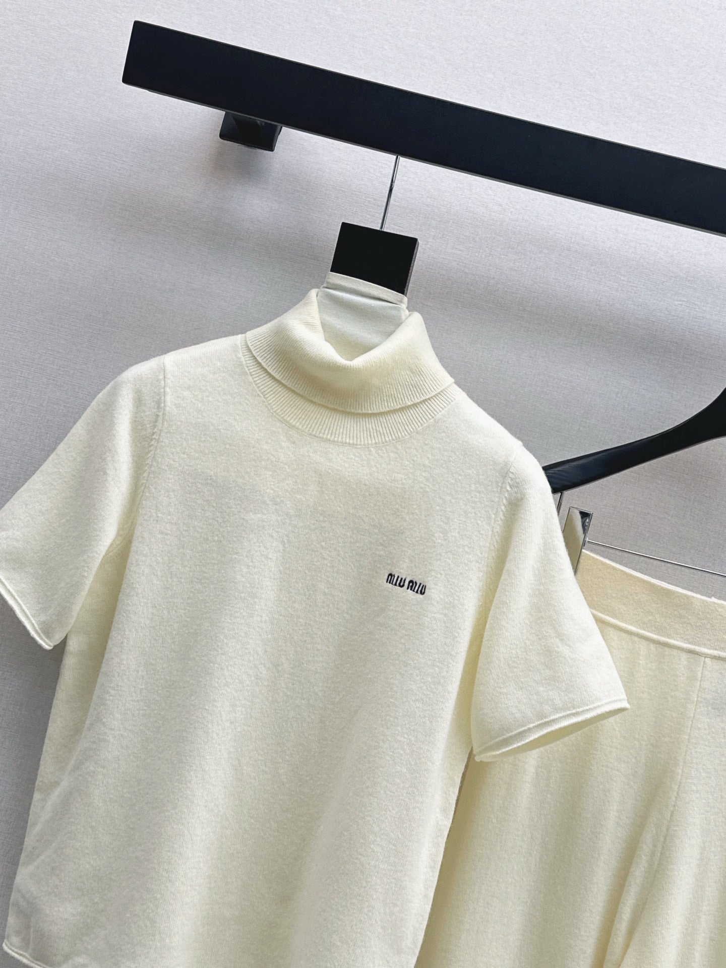 Miu 25fw turtleneck sweater pants set